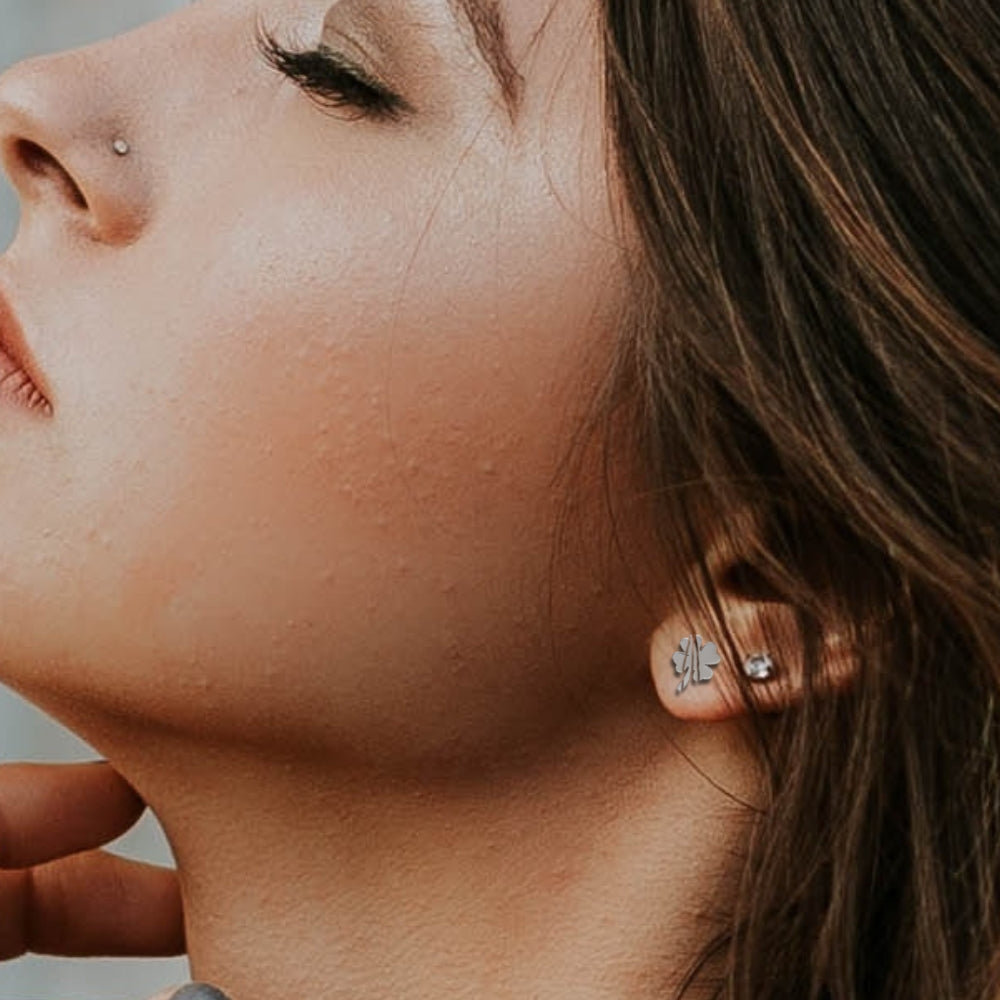 Four Leaf Clover Silver Stud Earrings Gift-1