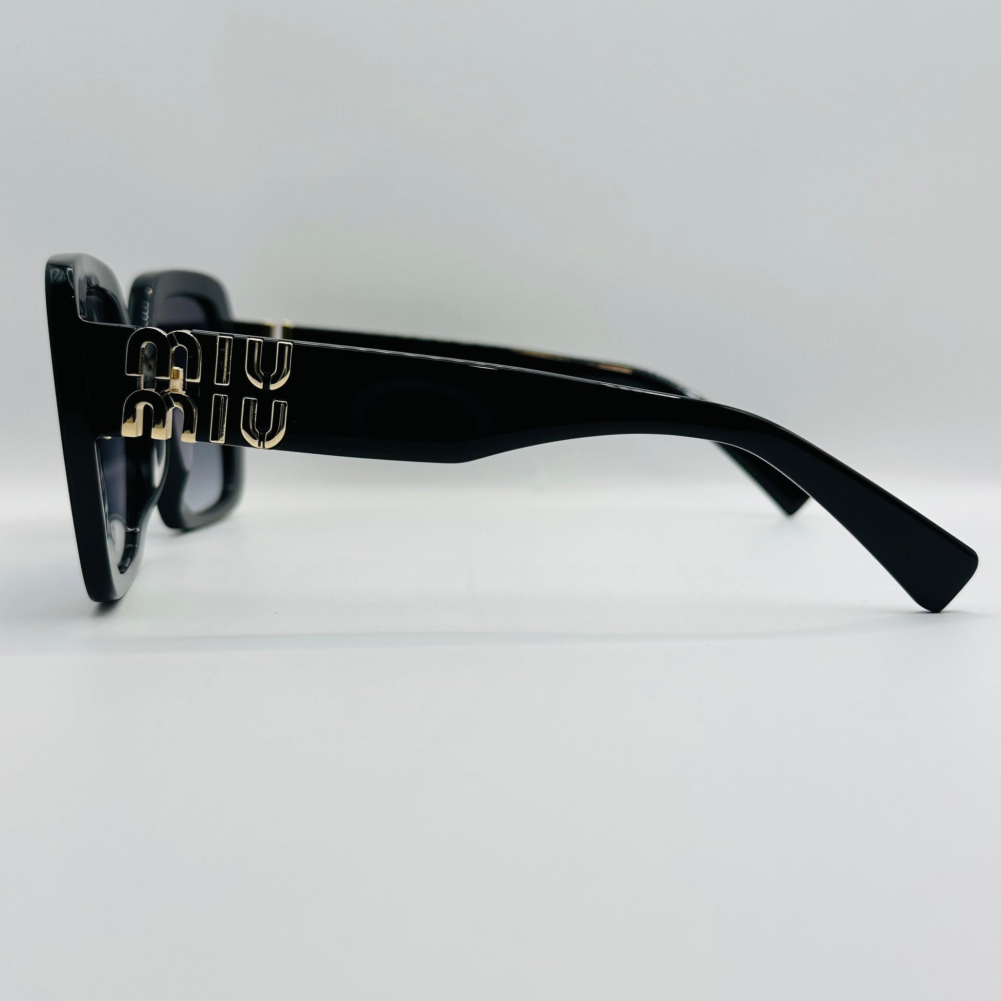 Miu Miu MU 10YS-2