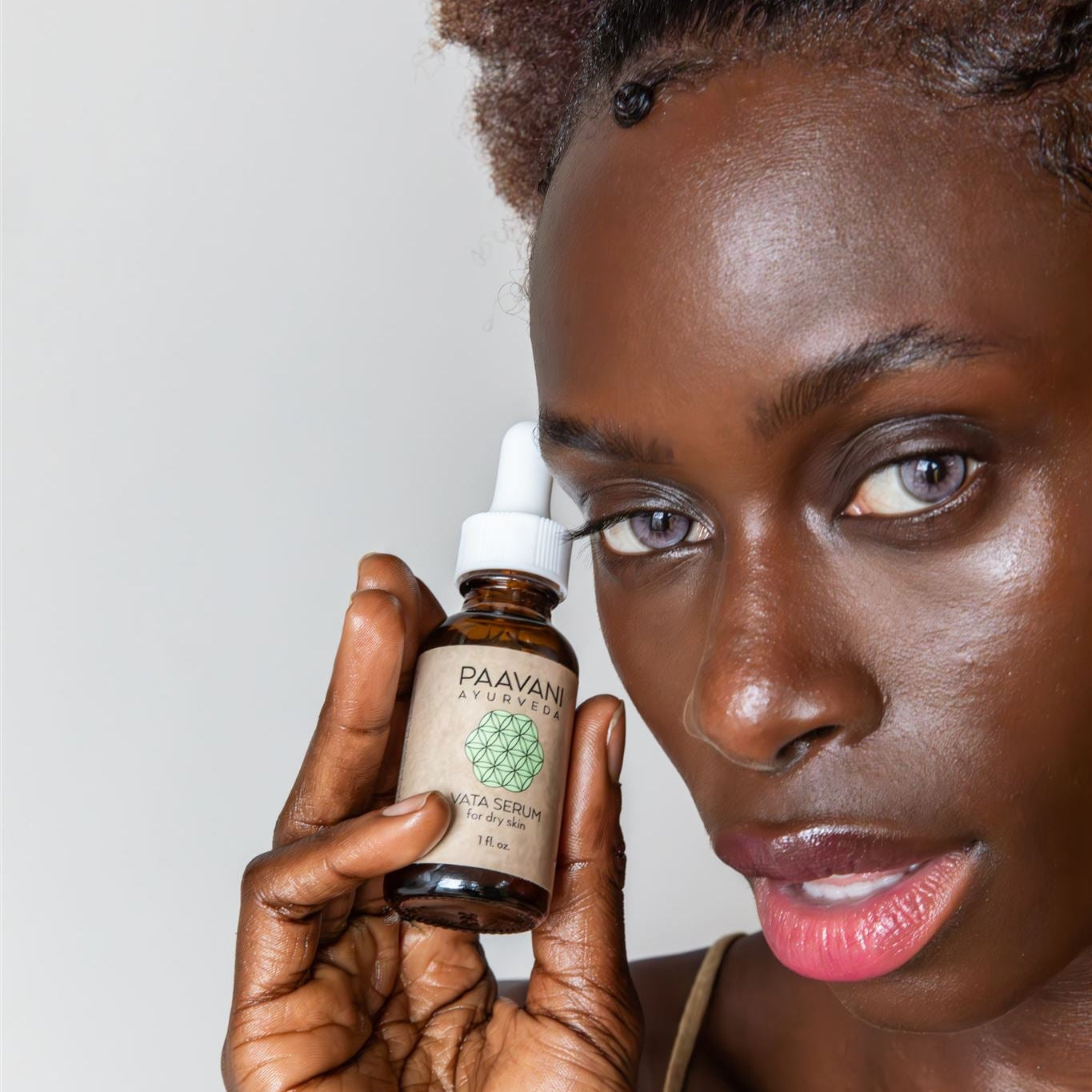 Vata Serum | Ayurvedic Face Oil for Dry, Delicate Skin-1