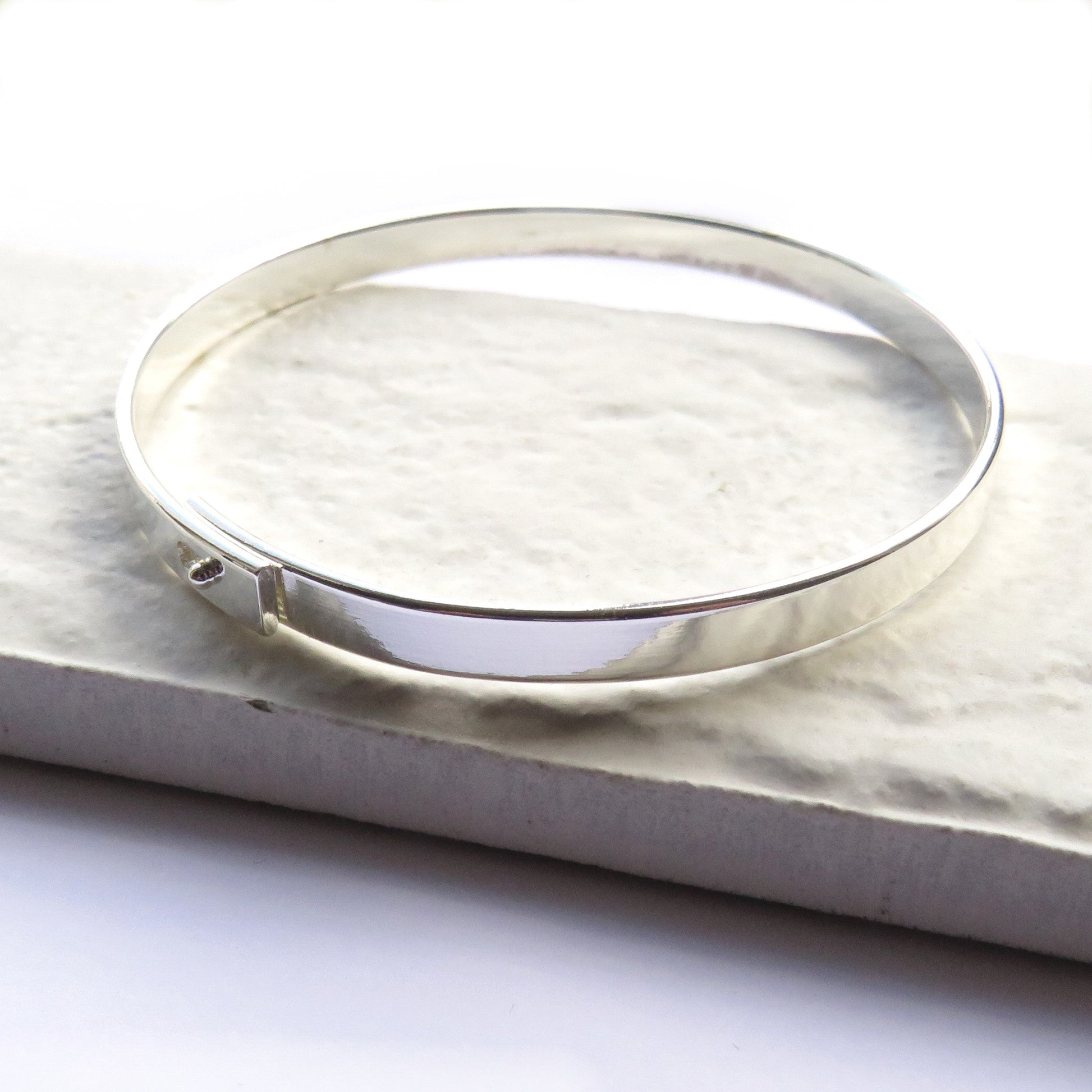 Silver Thin Bangle Gift-0