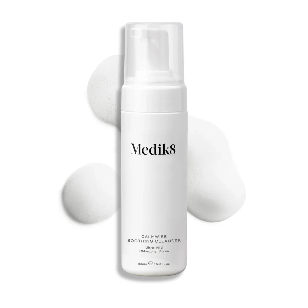 Medik8 Calmwise™ Soothing Cleanser-0