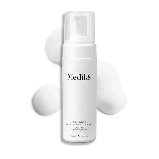 Medik8 Calmwise™ Soothing Cleanser-0