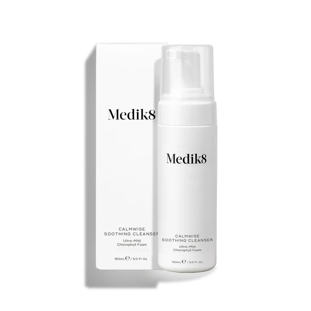 Medik8 Calmwise™ Soothing Cleanser-4